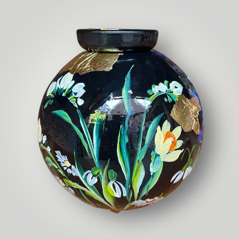 klein huisje | Zwart met bloemen en harten |