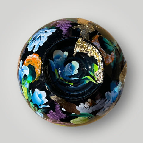 klein huisje | Zwart met rode auto |