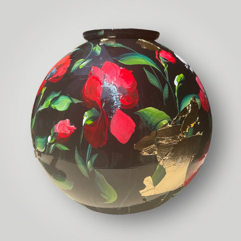 groot huisje |  Zwart bloemen klaprozen |