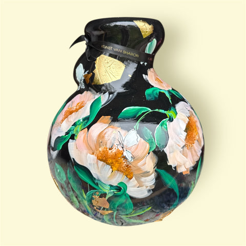 De vaas | Witte bloemen zwart |